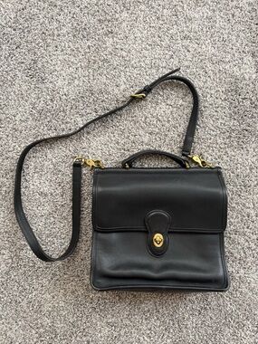 Coach Willis bag- 9227